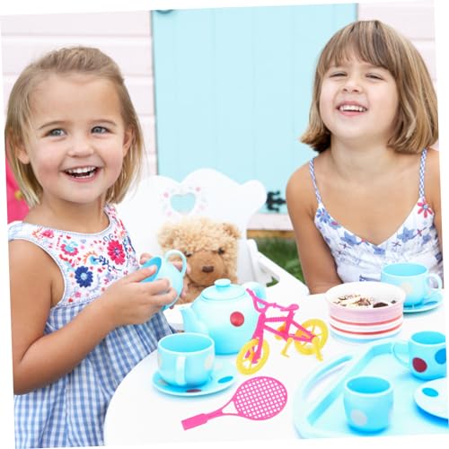 BESTonZON Dollhouse Spielset Teilig Puppenzubehör mit Mini Koffer Kopfhörer Tennisracket Hut Skateboard Scooter Fahrrad Farbige Puppenaccessoires für Rollenspiel Zufällige von BESTonZON