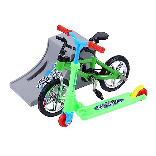 BESTonZON Finger Scooter Spielzeugset Für Faltbare Skateboard Und Fahrradspielzeuge Pädagogisches Brettspiel Für Kreative Freizeitaktivitäten Und Motorische Fähigkeiten BESTonZON Finger Scooter Spielzeugset Für Faltbare Skateboard Und Fahrradspielzeuge Pädagogisches Brettspiel Für Kreative Freizeitaktivitäten Und Motorische Fähigkeiten von BESTonZON