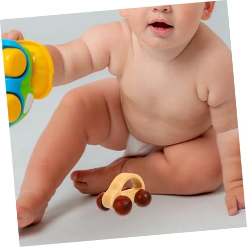 BESTonZON Handliches Holzauto Babyspielzeug aus Glattem Ahornholz Stoßfest und Sicher Fördert Greif Fingerfertigkeit Motorische Entwicklung für Kleinkinder Ab Jahr BESTonZON Handliches Holzauto Babyspielzeug aus Glattem Ahornholz Stoßfest und Sicher Fördert Greif Fingerfertigkeit Motorische Entwicklung für Kleinkinder Ab Jahr von BESTonZON