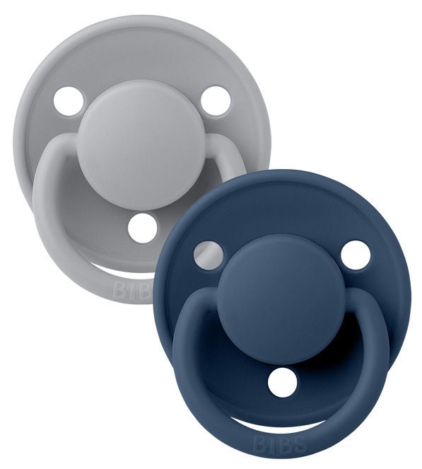 BIBS Schnuller De Lux 2er-Pack Silicone, Cloud/Steel Blue BIBS Schnuller De Lux 2er-Pack Silicone, Cloud/Steel Blue von BIBS