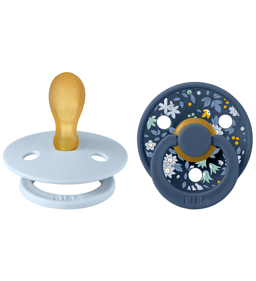 BIBS x Liberty Colour Schnuller - 2er-Pack - Gr. 2 - Symmetrisch - BIBS - 6-18 mt - Schnuller BIBS x Liberty Colour Schnuller - 2er-Pack - Gr. 2 - Symmetrisch - BIBS - 6-18 mt - Schnuller von BIBS