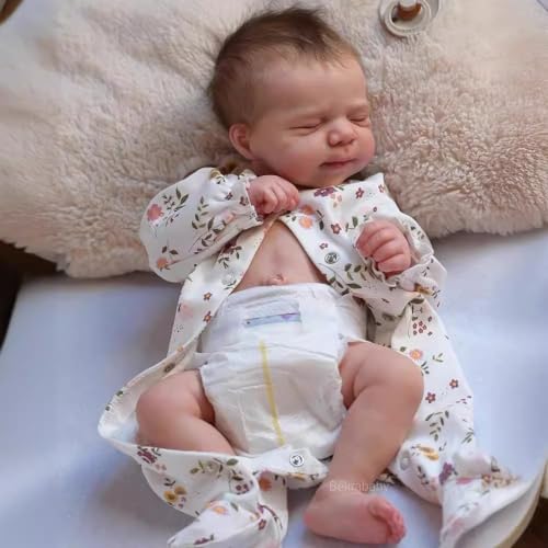 BNNPUU Reborn Babypuppe Reborn Babys Lebensechte Puppe Sieht aus wie EIN echtes Baby Geschlossene Augen Lächelndes Mädchen 20 Zoll handgefertigte waschbar Puppen weichen Vinyl Körper von BNNPUU