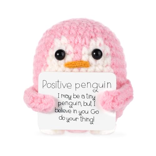 BOXOB Lustiger Positiver Pinguin, 6,5cm Gestricktes Pinguin Spielzeug mit Positiver Karte Niedliche Positiver Pinguin Puppe aus Wolle Aufmunterungsgeschenk für Freunde Ermutigung Dekoration von BOXOB
