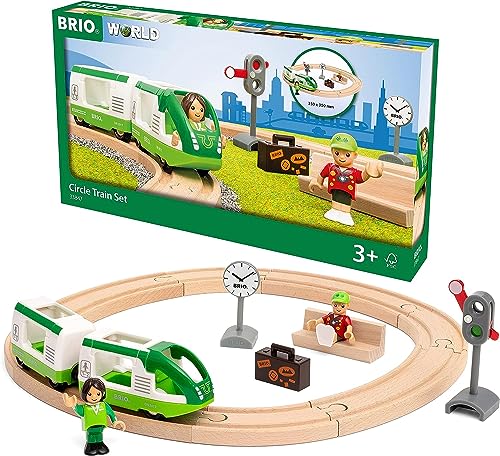 BRIO World 33847 Starter Set Reisezug - Einstieg in die BRIO Holzeisenbahn - Empfohlen ab 3 Jahren BRIO World 33847 Starter Set Reisezug - Einstieg in die BRIO Holzeisenbahn - Empfohlen ab 3 Jahren von BRIO