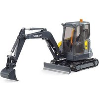 BRUDER 02465 Volvo Kompaktbagger ECR40 von BRUDER DIE PROFI SERIE