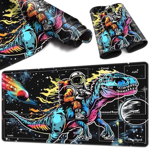 Magic Card Game Playmat 61 x 35,6 cm, genähter Rand, TCG-Spielmatte mit Zonen, rutschfeste Gummi-Rückseite, Sammelkartenspiel, Brettspiel-Matte, Astronauten-Dinosaurier Magic Card Game Playmat 61 x 35,6 cm, genähter Rand, TCG-Spielmatte mit Zonen, rutschfeste Gummi-Rückseite, Sammelkartenspiel, Brettspiel-Matte, Astronauten-Dinosaurier von BVCLKJPOI