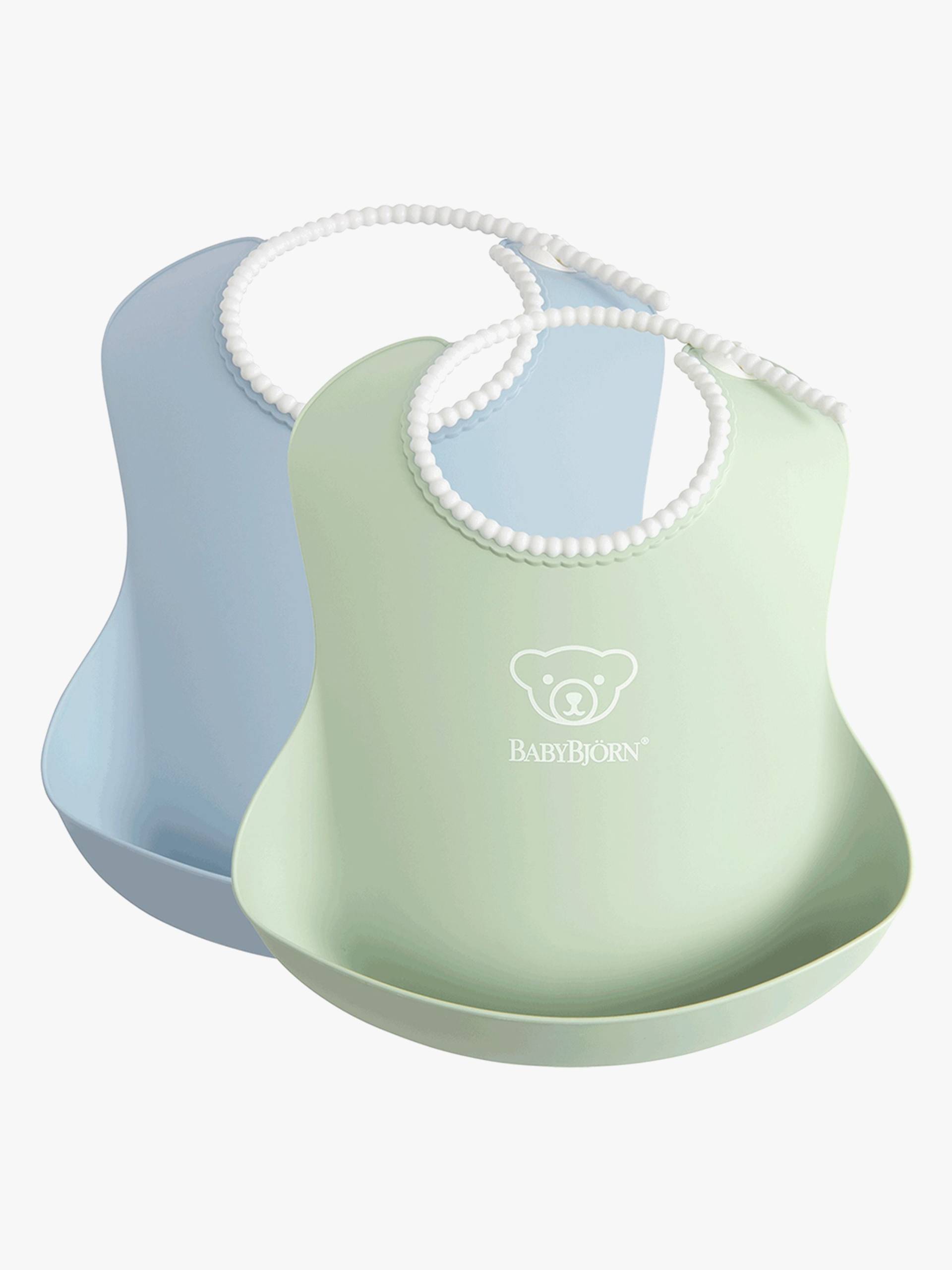 BB Lätzchen 2er-Pack, Blassgrün/Blassblau BB Lätzchen 2er-Pack, Blassgrün/Blassblau von BabyBjörn