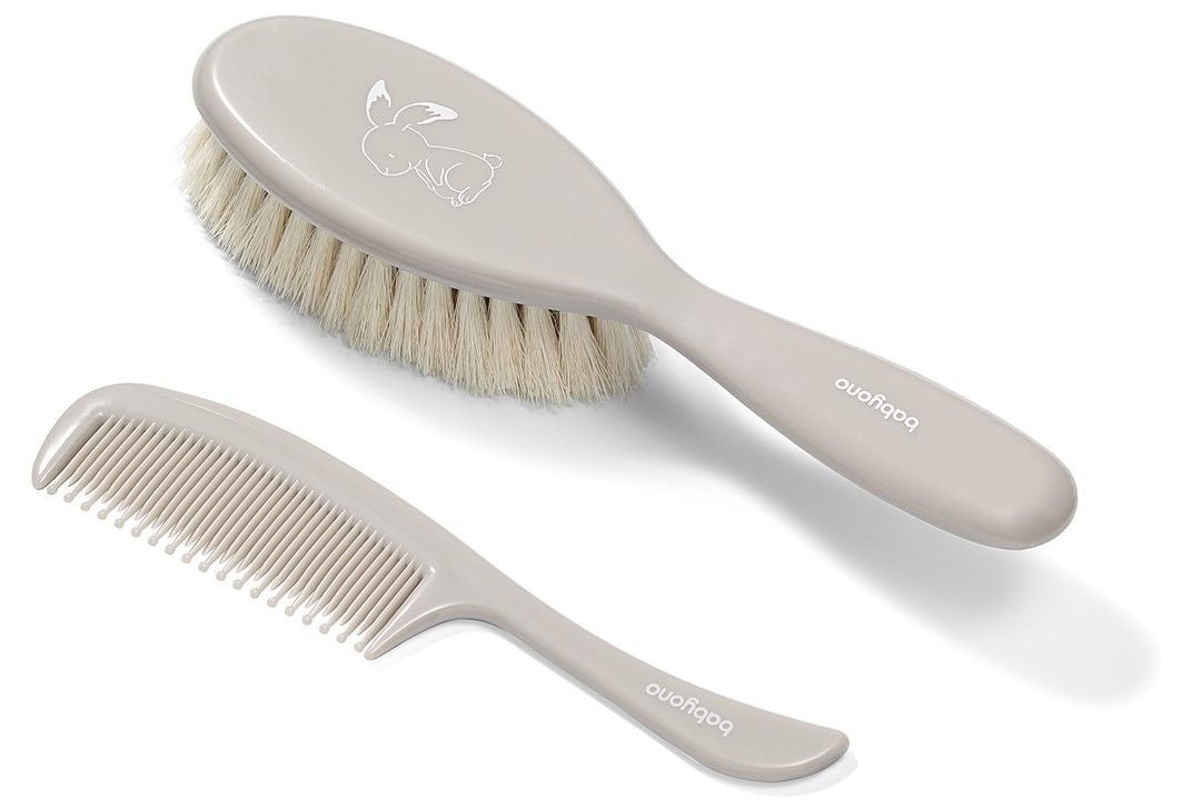 Babyono Natural Bürste und Kamm, Grau Babyono Natural Bürste und Kamm, Grau von Babyono
