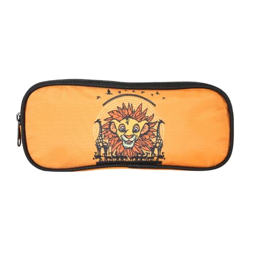 Bagtrotter - König der Löwen - Rechteckige Schultasche - Orange - 2 Fächer mit Reißverschluss - 23x7x10cm - Material Polyester - Zubehör und Schreibwaren für die Schule Bagtrotter - König der Löwen - Rechteckige Schultasche - Orange - 2 Fächer mit Reißverschluss - 23x7x10cm - Material Polyester - Zubehör und Schreibwaren für die Schule von Bagtrotter