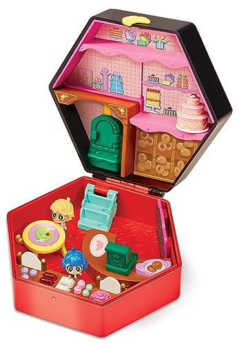 Bandai - Miraculous Ladybug - Mini-Chibi-Bäckerei-Welt - Mini-Figuren von Marinette und Adrien enthalten - Miraculous Offizielle Lizenz - Schachtel mit Zubehör - P50551 von Bandai