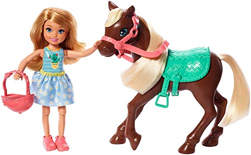 Barbie GHV78 - Club Chelsea Spielset mit Puppe und Pferd, ca. 15 cm, blond, mit Mode und Accessoires, Spielzeug Geschenk für Kinder von 3 bis 7 Jahren von Barbie