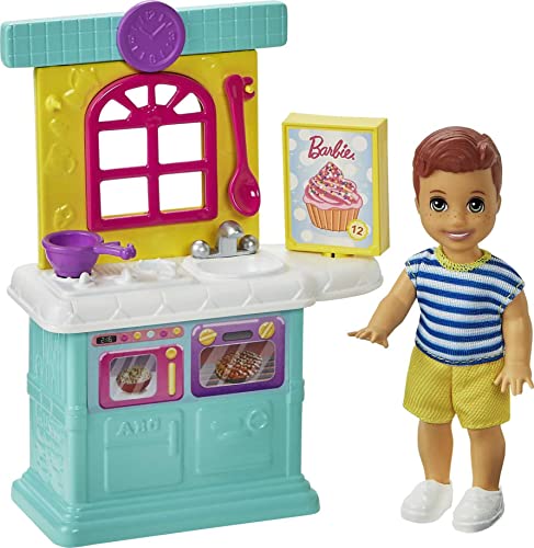 Barbie GRP16 - Skipper Babysitters Inc. Zubehörset mit kleiner Puppe, Küchen-Spielset und 3 Zubehörteilen, Spielzeug ab 3 Jahren Barbie GRP16 - Skipper Babysitters Inc. Zubehörset mit kleiner Puppe, Küchen-Spielset und 3 Zubehörteilen, Spielzeug ab 3 Jahren von Barbie