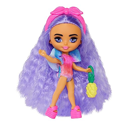 Barbie Extra Fly Mini Minis Puppe - Strandoutfit, Batik-Badeanzug und Tropische Accessoires, perfekt für Reisen und Modespaß, inklusive Puppenständer mit Logo, ab 3 Jahren, HPN06 Barbie Extra Fly Mini Minis Puppe - Strandoutfit, Batik-Badeanzug und Tropische Accessoires, perfekt für Reisen und Modespaß, inklusive Puppenständer mit Logo, ab 3 Jahren, HPN06 von Barbie