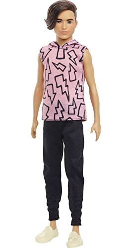 Barbie Fashionista-Puppe, Ken-Puppe mit braunen Haaren, ärmelloser rosa Kapuzenpullover mit schwarzer Jogginghose, weiße Schuhe, inkl Puppe Ken, Geschenk für Kinder, Spielzeug ab 3 Jahre,HBV27 Barbie Fashionista-Puppe, Ken-Puppe mit braunen Haaren, ärmelloser rosa Kapuzenpullover mit schwarzer Jogginghose, weiße Schuhe, inkl Puppe Ken, Geschenk für Kinder, Spielzeug ab 3 Jahre,HBV27 von Barbie