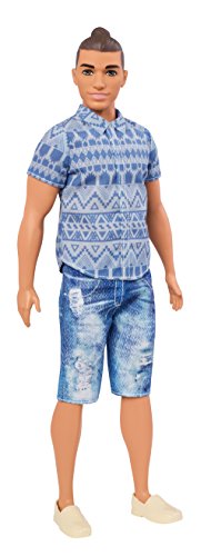 Barbie Mattel FNJ38 - Ken Fashionistas Puppe in verwaschenen Jeansshorts von Barbie