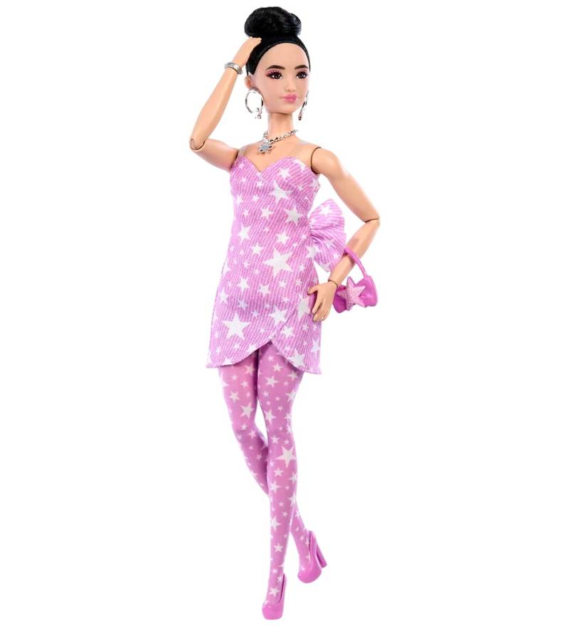 Barbie Puppe - 31 cm - Deluxe Stil Pink Denim Star Wrap Asiatisc - Barbie - One Size - Puppen Barbie Puppe - 31 cm - Deluxe Stil Pink Denim Star Wrap Asiatisc - Barbie - One Size - Puppen von Barbie