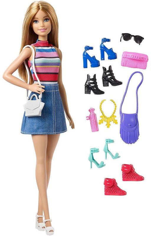 Barbie Puppe Mit Accessoires von Barbie