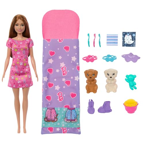 Barbie-Puppe und Spielset mit 2 Spielzeughunden und mehr als 10 Zubehörteilen, Welpen-Pyjama-Party mit Farbwechseleffekt, Schlafsack, Schlafmaske und mehr, HXN01 Barbie-Puppe und Spielset mit 2 Spielzeughunden und mehr als 10 Zubehörteilen, Welpen-Pyjama-Party mit Farbwechseleffekt, Schlafsack, Schlafmaske und mehr, HXN01 von Barbie