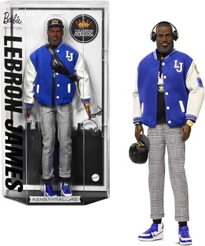 Barbie Signature Lebron James Kenbassadors Puppe, Sammelfigur mit College-Bomberjacke und Accessoires, darunter Kopfhörer, Sonnenbrille und mehr, HRM33 von Barbie