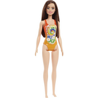 MATTEL HDC49 Barbie Beach Puppe im orangenen Badeanzug mit Hippie-Flower MATTEL HDC49 Barbie Beach Puppe im orangenen Badeanzug mit Hippie-Flower von Barbie