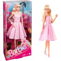 MATTEL HPJ96 Barbie Signature The Movie, Margot Robbie als Barbie Puppe zum Film im rosa-weißen Karo-Kleid MATTEL HPJ96 Barbie Signature The Movie, Margot Robbie als Barbie Puppe zum Film im rosa-weißen Karo-Kleid von Barbie