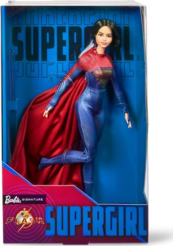 Barbie Supergirl Puppe, Sammlerpuppe aus dem Flash Movie Wearing Red and Blue Anzug mit Umhang, Puppenständer enthalten von Barbie
