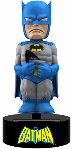 DC Comics BATMAN Wackelkopf Figur - je nach Lichteinfluss bewegt sich die Figur selbstständig in beide Richtungen! von Batman