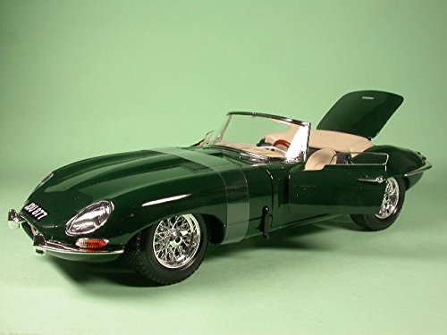 Jaguar E-Type Cabrio gruen Modellauto Bburago 1:18 von Bburago