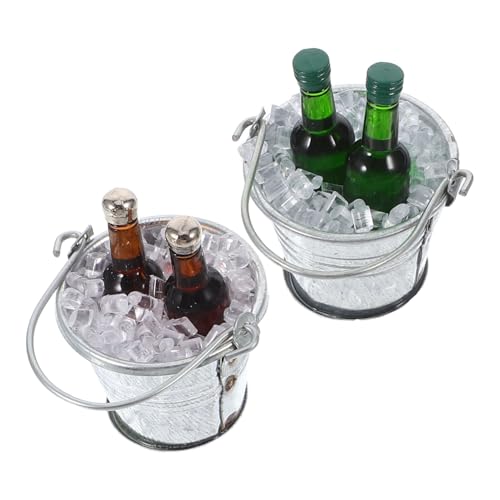 Beaupretty 2 Sätze Miniatur Bierflaschen und Eimer Set mit Eiswürfeln Miniaturkübel für Puppenhaus Bar Dekoration Teiliges Haus Zubehör für Küchen Partys und Mikro Landschaften Beaupretty 2 Sätze Miniatur Bierflaschen und Eimer Set mit Eiswürfeln Miniaturkübel für Puppenhaus Bar Dekoration Teiliges Haus Zubehör für Küchen Partys und Mikro Landschaften von Beaupretty