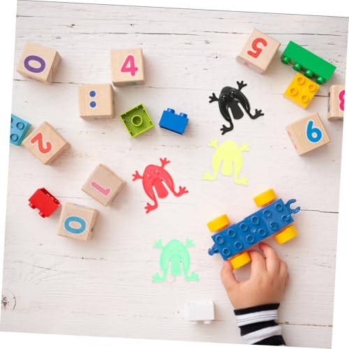 Beaupretty 50 Stück Springende Frösche aus Kunststoff Bunte Figuren Lustige Party giveaways für Einfach zu Bedienen Leicht und Kompakt für Spiel und Spaß von Beaupretty