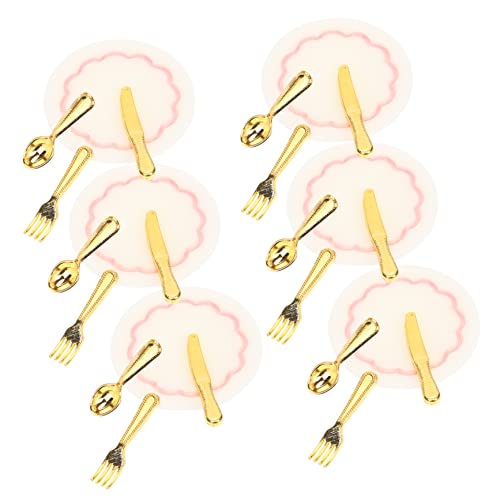 Beaupretty 6 Sätze Puppenhaus Deko Rosa Teller und Goldfarbenes Besteck von Beaupretty