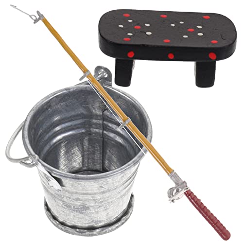 Beaupretty Mini Angelruten Deko mit Mini Eimer und Hocker Teiliges Puppenhaus Zubehör für Miniaturlandschaften Detailreich Gestaltetes Angelspielzeug Leichte und Platzsparende Dekoration von Beaupretty