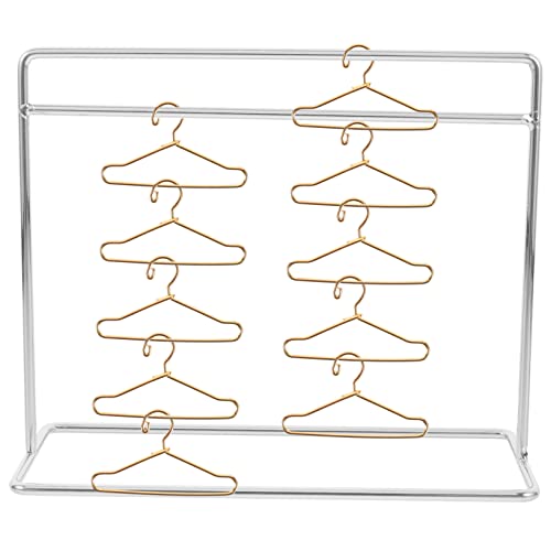 Beaupretty Mini Kleiderständer für Puppen Teiliges mit Kleiderbügeln und Kleiner Silberner Kleiderstange für Puppenbekleidung Praktischer Kleideraufbewahrung und Display für Puppenkleidung Beaupretty Mini Kleiderständer für Puppen Teiliges mit Kleiderbügeln und Kleiner Silberner Kleiderstange für Puppenbekleidung Praktischer Kleideraufbewahrung und Display für Puppenkleidung von Beaupretty