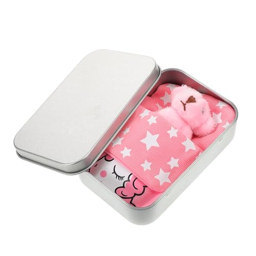 Beaupretty Mini Plüschbär im Tin Box Geschenkset Niedlicher Cartoon Bär mit Feiner Verarbeitung Weiches Stofftier als Kinderzimmer Deko und Party Mitgebsel Handgefertigte Detailverarbeitung Beaupretty Mini Plüschbär im Tin Box Geschenkset Niedlicher Cartoon Bär mit Feiner Verarbeitung Weiches Stofftier als Kinderzimmer Deko und Party Mitgebsel Handgefertigte Detailverarbeitung von Beaupretty
