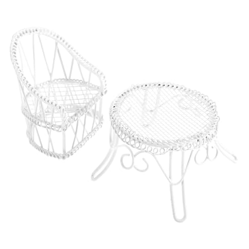 Beaupretty Miniatur Gartenmöbel Set Elegantes Mini Tisch und Stuhl Set Vielseitige Puppenhaus Dekoration Kleines Home Decor Accessoire als Fotorequisite und Desktop Ornament von Beaupretty