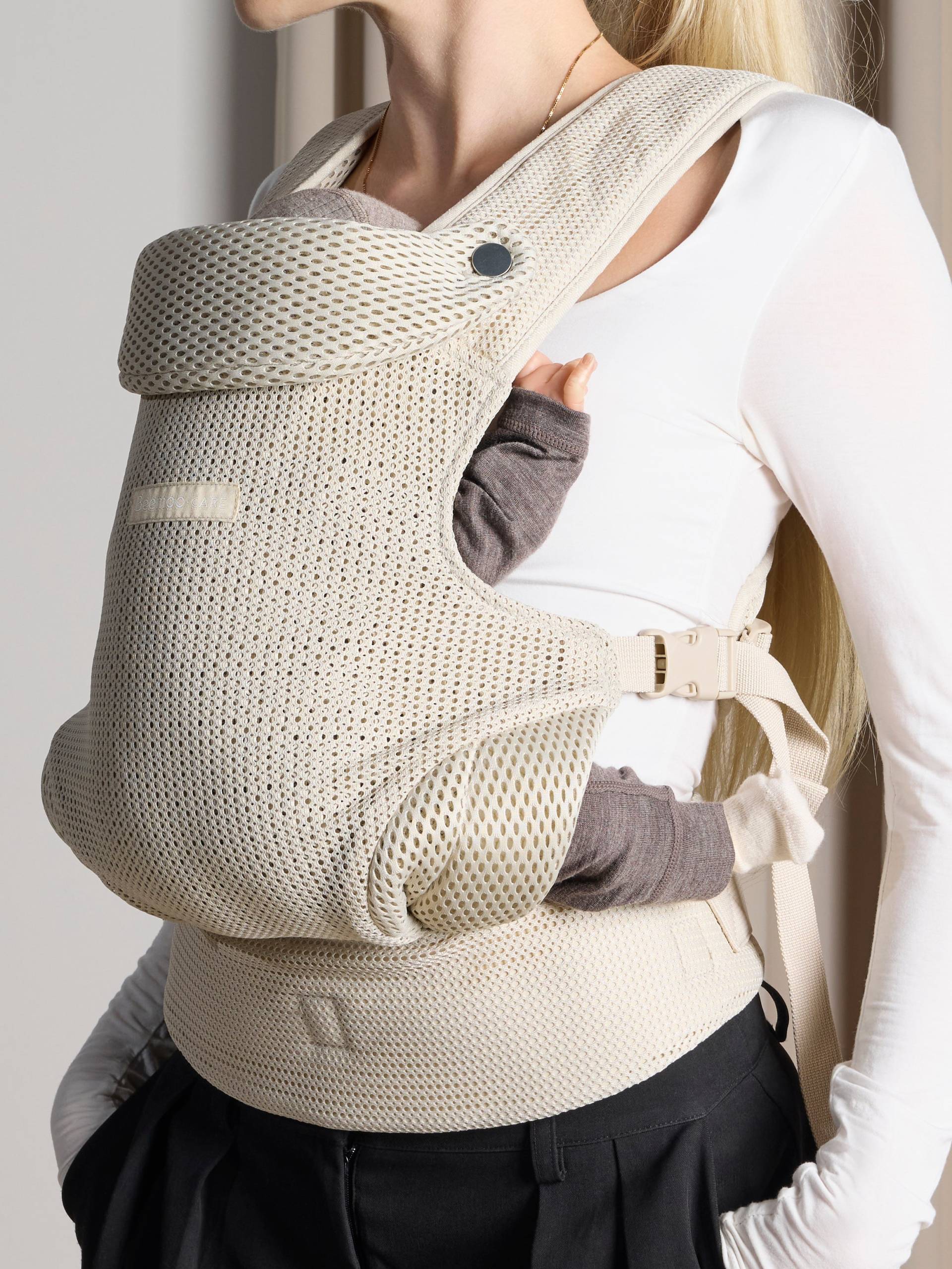 Beemoo CARE Core Babytrage, Beige Mesh von Beemoo