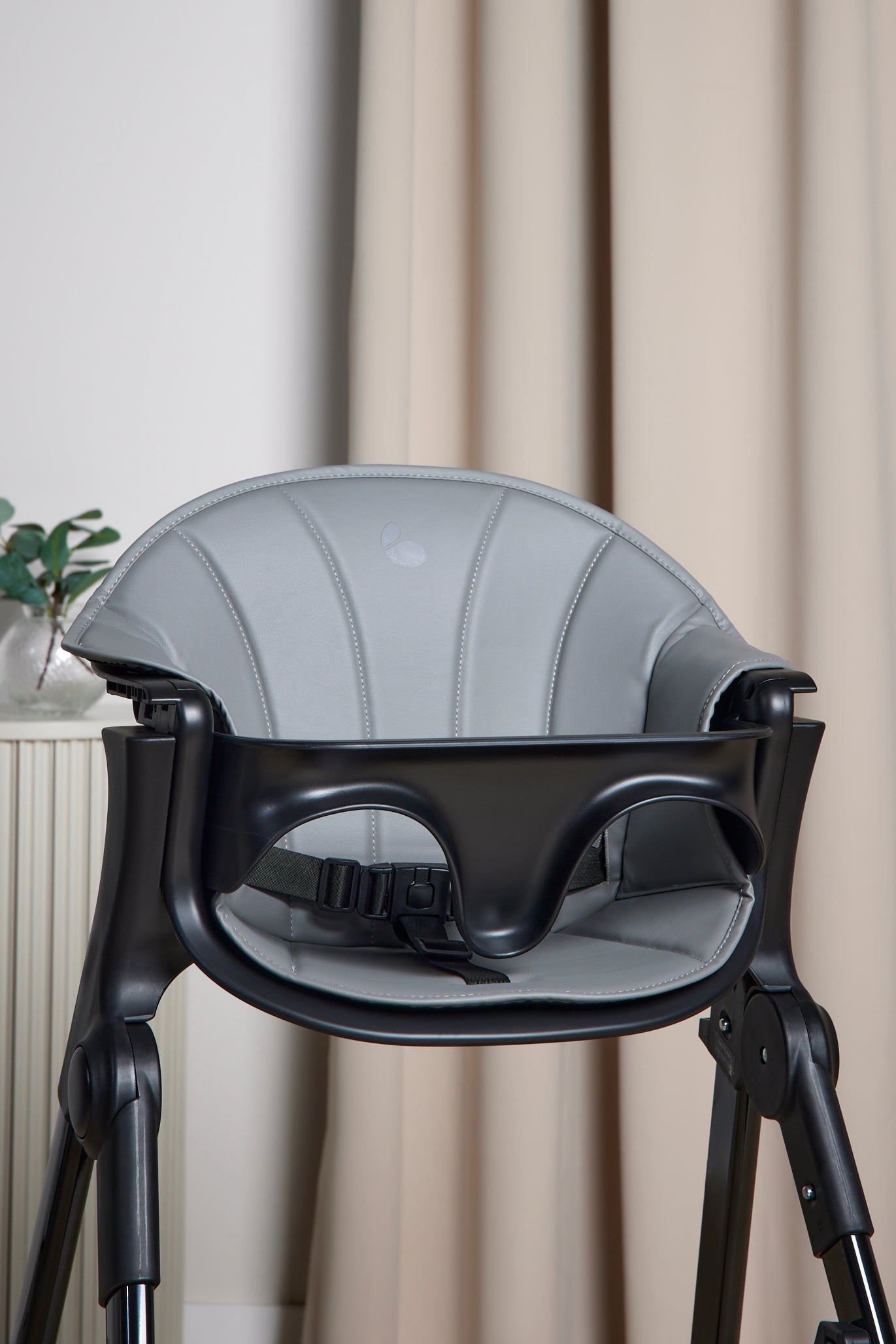 Beemoo CARE Harmony Sitzkissen, Early Grey von Beemoo