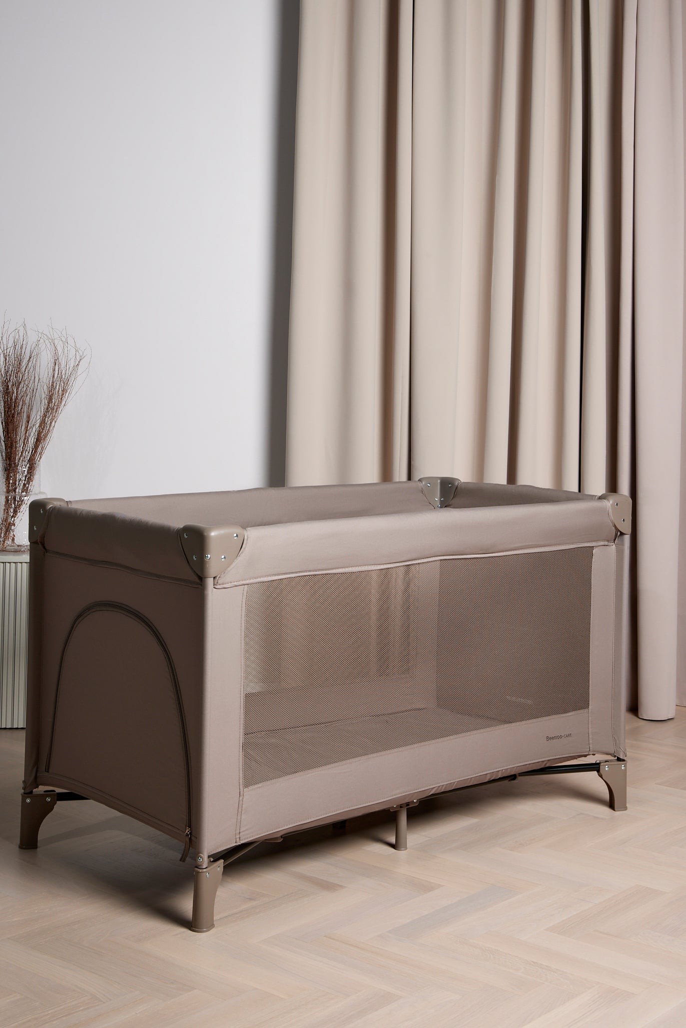 Beemoo CARE QuickFold Reisebett, Taupe Beemoo CARE QuickFold Reisebett, Taupe von Beemoo