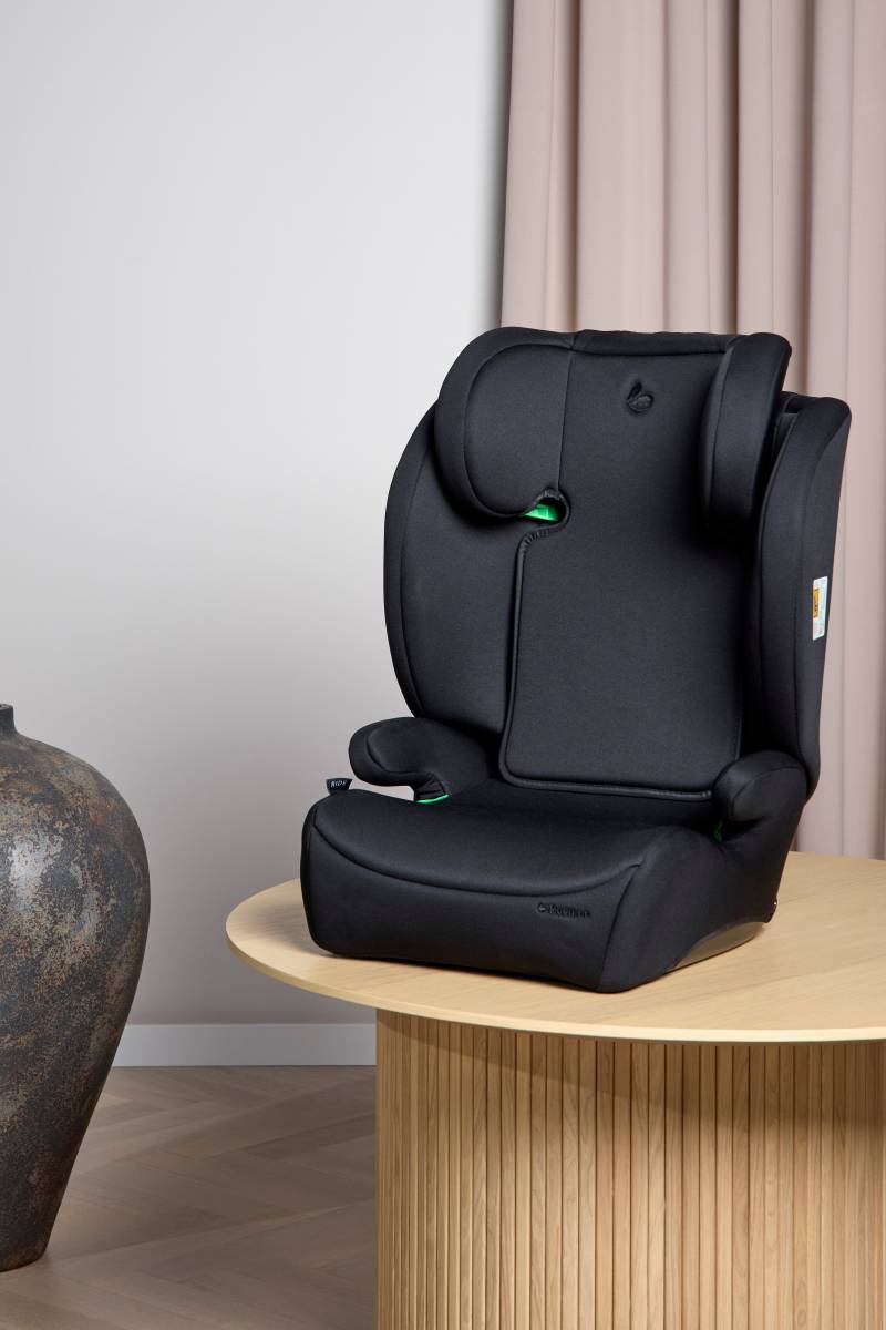 Beemoo Ride i-Size Kindersitz, Black Stone von Beemoo