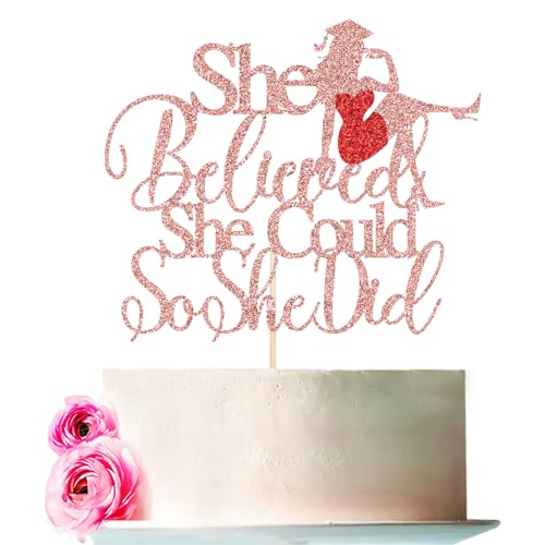 Bejotaa Tortenaufsatz mit Aufschrift "She Believed She Could So She Did", 2024 Abschlussfeier, Tortenaufsatz, Congrats Grad, She Did It, Abschlussfeier, Party-Dekoration für Gilrs (rotgoldenes und von Bejotaa