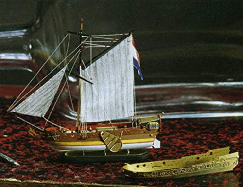Flaschenschiff Goldene Yacht Flaschenschiff Goldene Yacht von Best Price Square