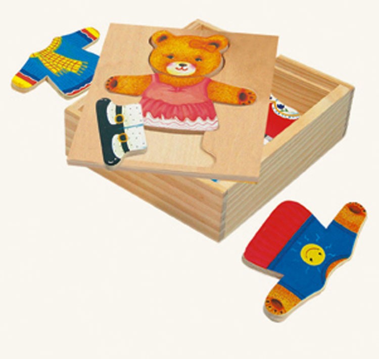 Ankleidepuzzle von Bino, Bärin Berta in Holzbox von Bino