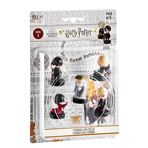 Bizak Harry Potter 5er Pack 5 cm große Detailgenauigkeit, Harry mit Umhang, Harry mit Besen, Dumbledone, Draco mit Besen und Draco mit Umhang. Empfohlen ab 3 Jahren (64115240) von Bizak