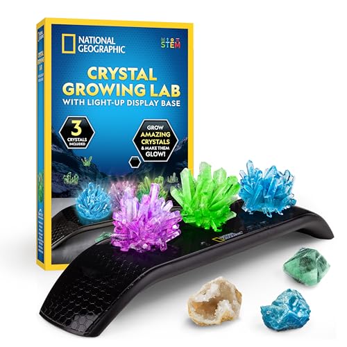 Blue Marble NATIONAL Geographic Kristallzucht-Set – Züchte 3 farbenfrohe Kristalle mit beleuchtetem Ständer & Handbuch, inkl. Geode, grünem Fluorit & echtem Edelstein Blue Marble NATIONAL Geographic Kristallzucht-Set – Züchte 3 farbenfrohe Kristalle mit beleuchtetem Ständer & Handbuch, inkl. Geode, grünem Fluorit & echtem Edelstein von Blue Marble