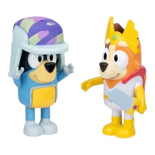 Bluey Figur 2er-Pack – Märchenpackung, 6,35 cm Figuren von Chili in ihrem Superhelden-Kostüm und Bandit, der seinen Hut trägt, Lieblingsmomente aus der Episode nachstellen – Märchen von BlueY