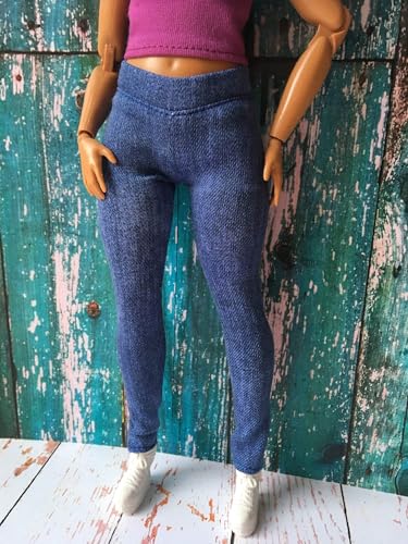 BQ‑Azure – Blaue Stretch-Jeggings aus Denim-Jersey für Curvy-Puppen 28 cm (1/6 Puppen) von Bouutique