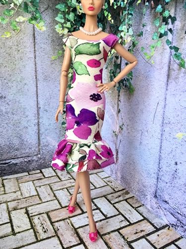BQ-Lara – Geblümtes Midikleid aus Stretchstoff mit Volant-Saum für Modepuppen 30 cm Fuchsia von Bouutique
