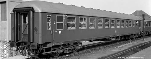 58123 Schnellzugwagen B4ümg-63, DB, Ep.III, mit Beleuchtung, AC von Brawa