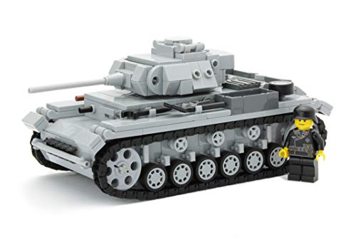 Deutscher Panzer III mit Figur | WW2 Soldat mit BrickArms Custom Zubehör | Bausatz mit Anleitung von BricksStuff