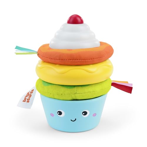 Bright Starts Treat Turm-Stapelspielzeug mit Beißring in Cupcake- und Donut-Form, fördert die Feinmotorik, Unisex, ab 6 Monaten von Bright Starts